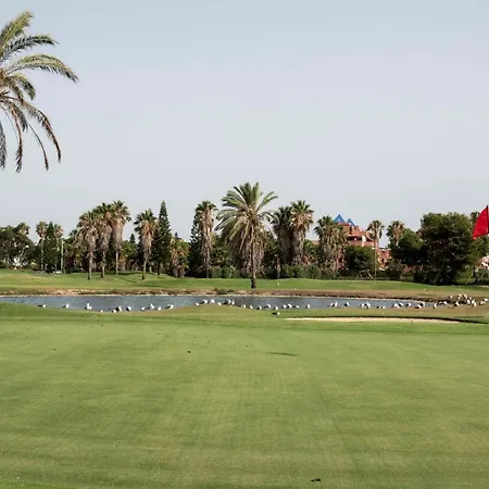 Barcelo Golf & 4*